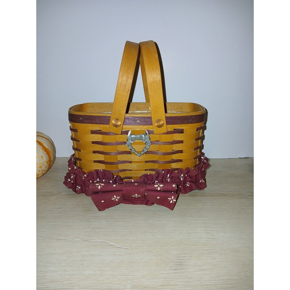 Longaberger Picture Perfect Sweetheart Basket 1998 Plastic Liner & Booklet Vtg